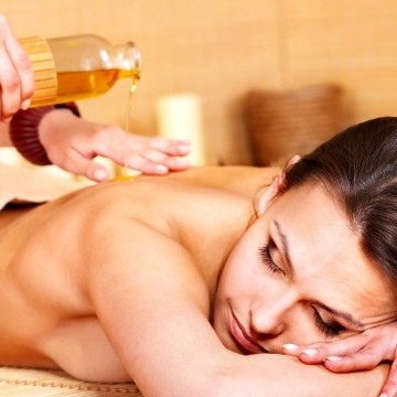 Aromatherapy Massage in Gurukul Road Ahmedabad
